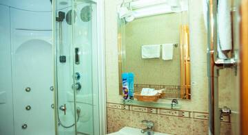 Большой двухместный номер в Гостинице Olimp Hotel